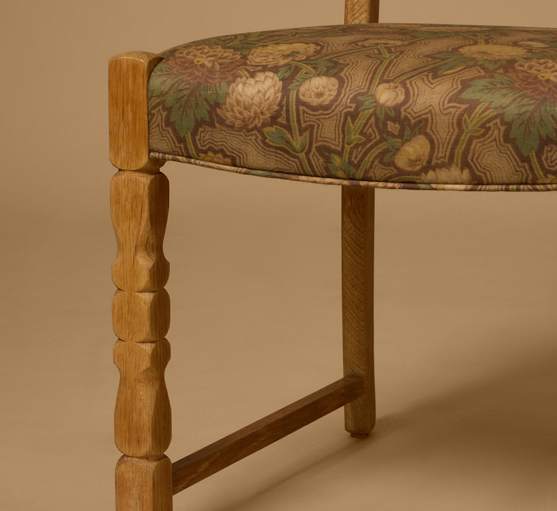 SET OF 6 DANISH OAK DINING CHAIRS BY HENNING KJAERNULF IN PIERCE & WARD CHRYSANTHEMUM