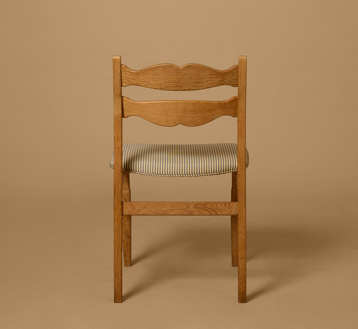 SET OF 6 DANISH CARVED OAK DINING CHAIRS BY HENNING KJAERNULF WITH SILK STRIPE