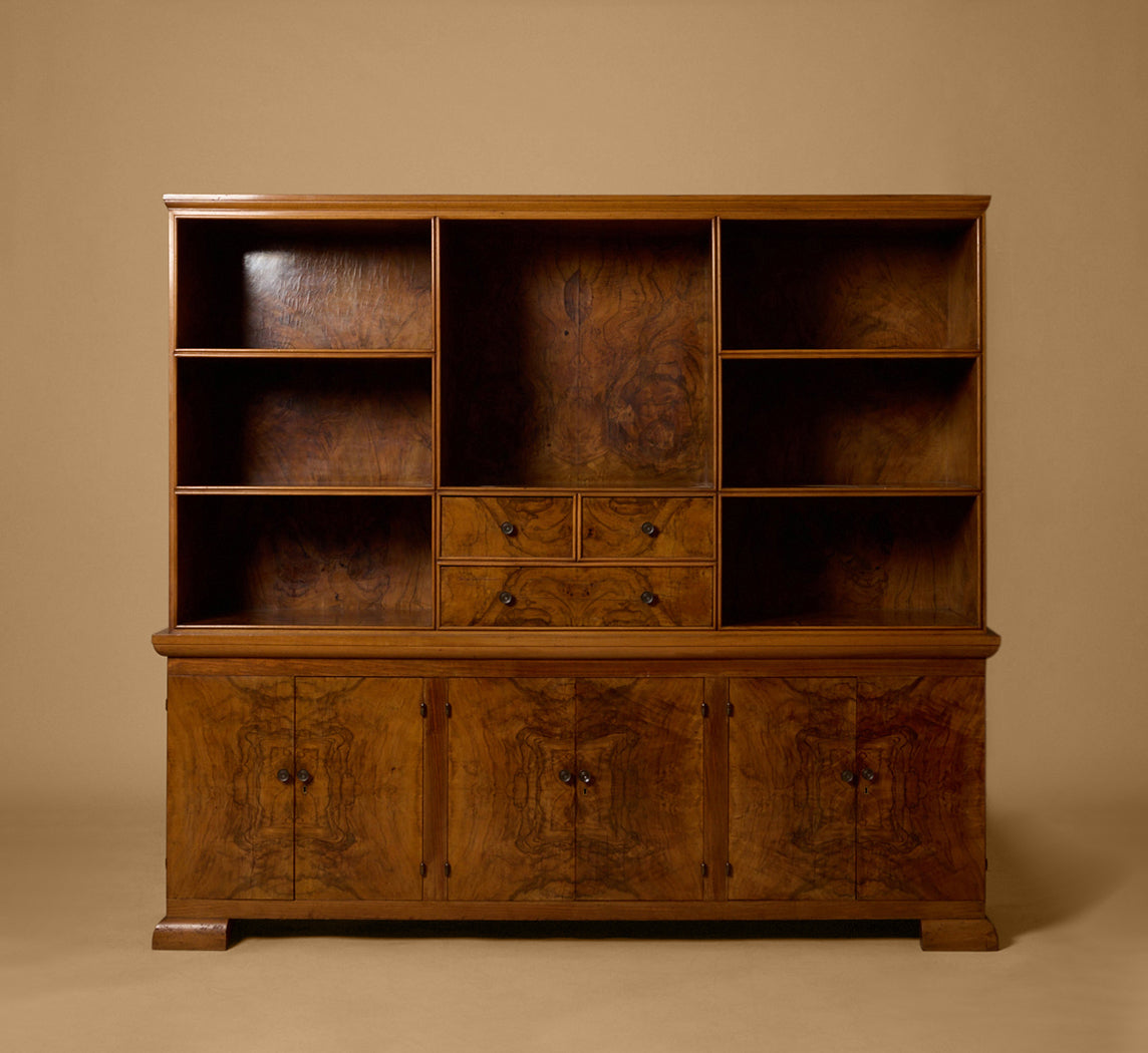 1940S ITALIAN WALNUT BURLWOOD BOOKCASE BY MARIO QUARTI