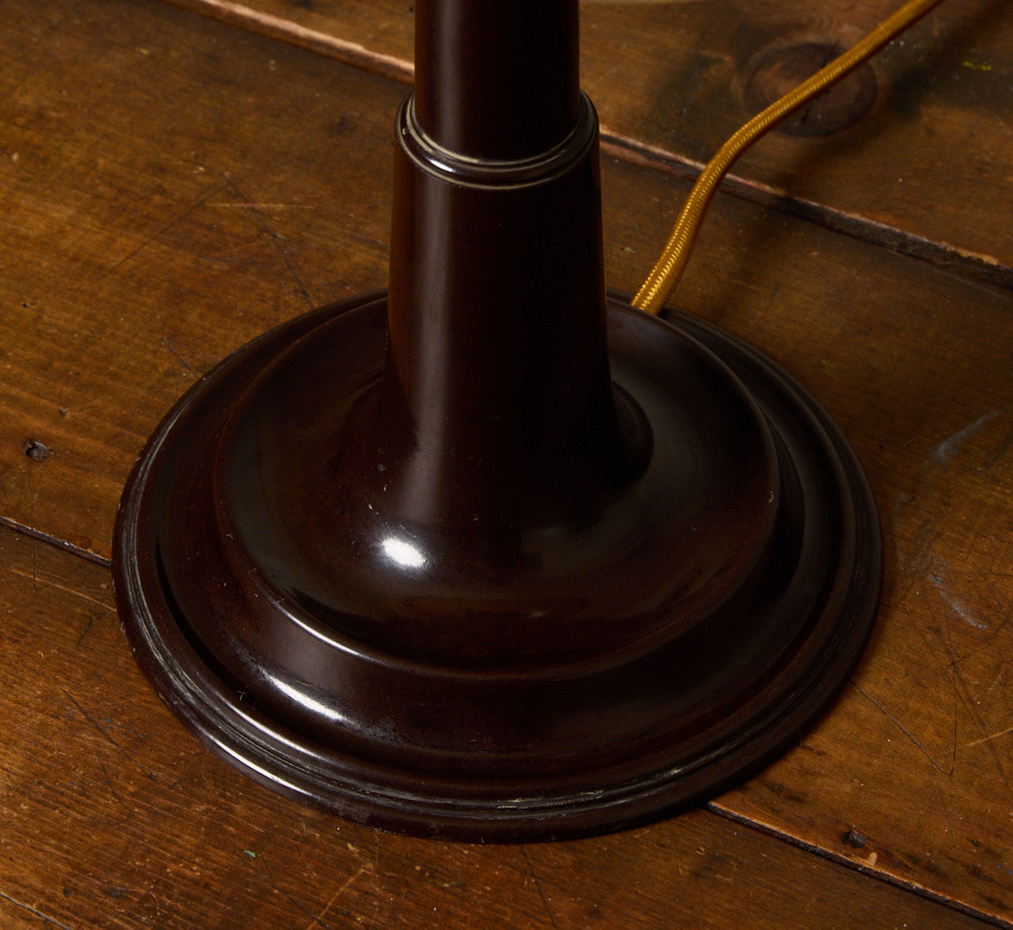 1930S ART DECO BAKELITE TABLE LAMP