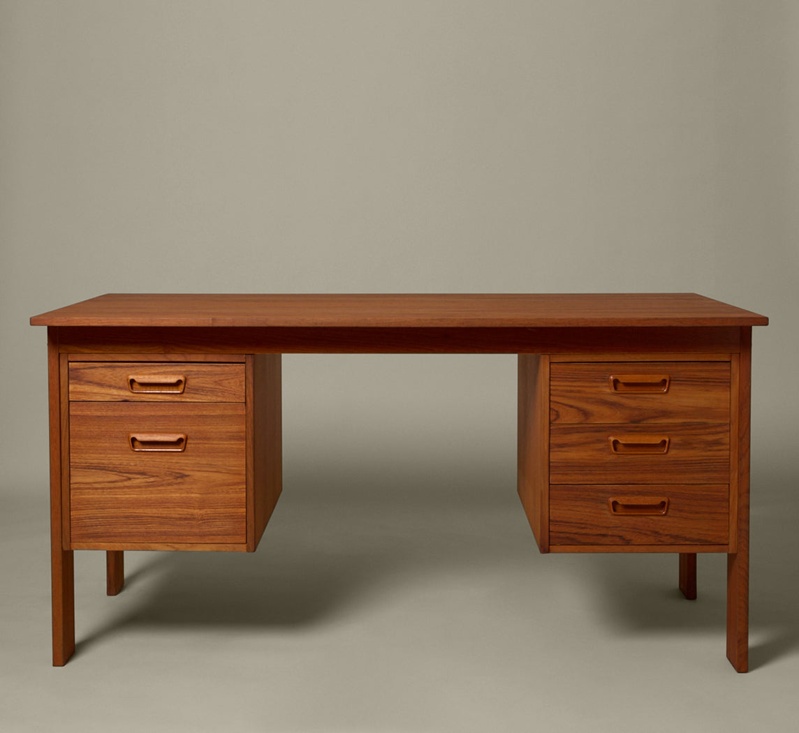 1960S DANISH MODERN TEAK DESK