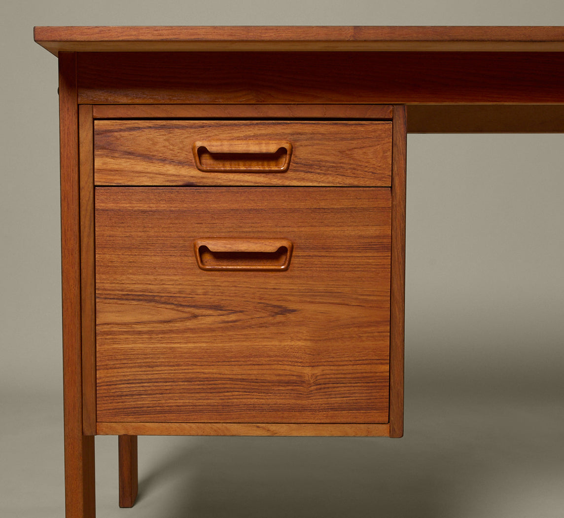 1960S DANISH MODERN TEAK DESK