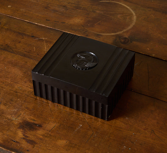 1940S BAKELITE PEGASUS BOX