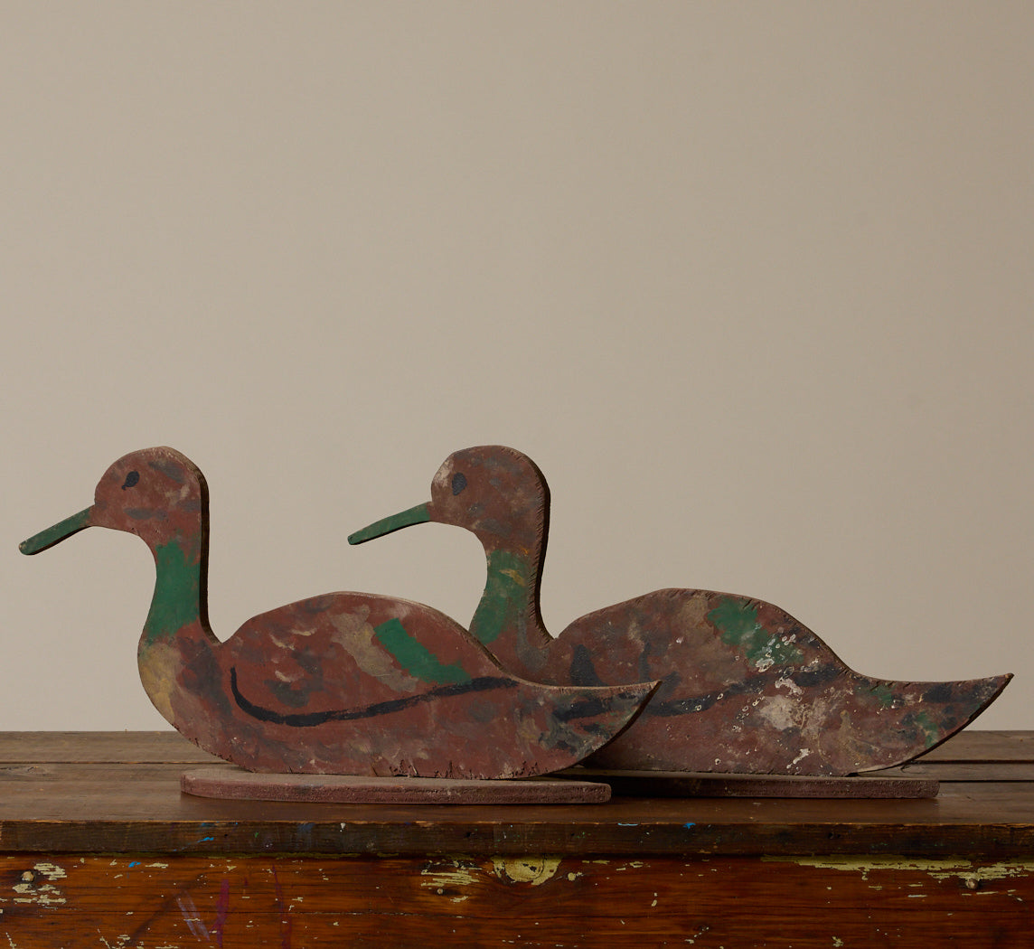 PAIR OF EARLY 20TH CENTURY HAND PAINTED WOODEN DUCKS