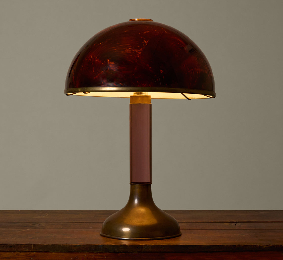1970S LUCITE AND BRASS MUSHROOM TABLE LAMP