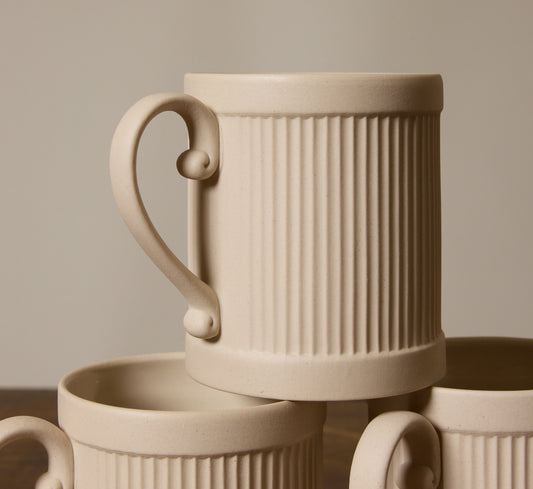 STONEWARE TEA MUG