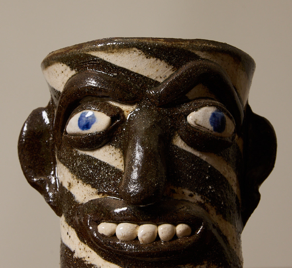 AMERICAN FOLK ART EARTHENWARE SWIRL FACE MUG