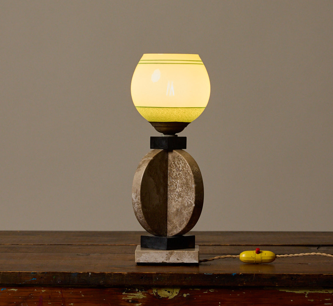 VINTAGE POST MODERN STONE & GREEN GLASS TABLE LAMP