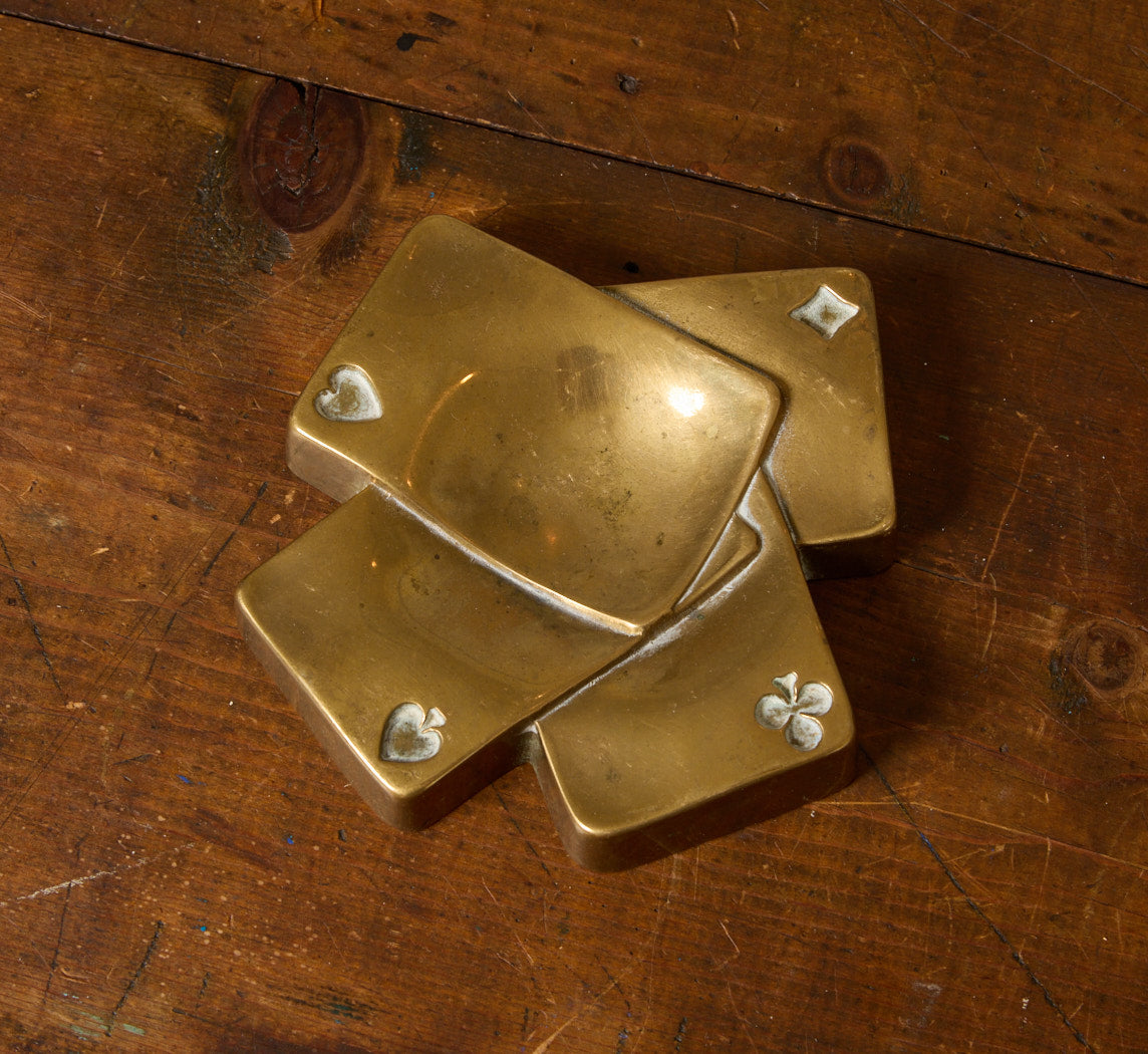 1960S ITALIAN BRASS PLAYING CARD TRINKET DISH
