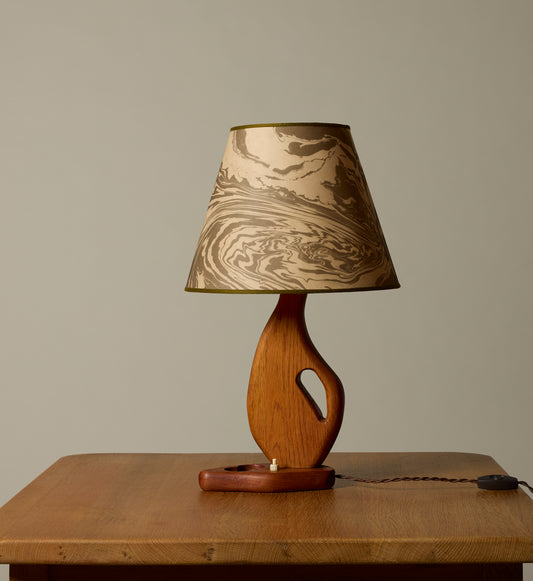 1960S SWEDISH SCULPTURAL WOODEN TABLE LAMP