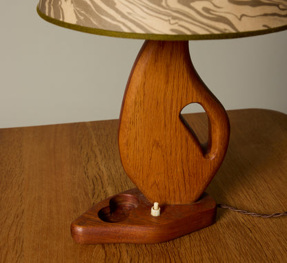 1960S SWEDISH SCULPTURAL WOODEN TABLE LAMP