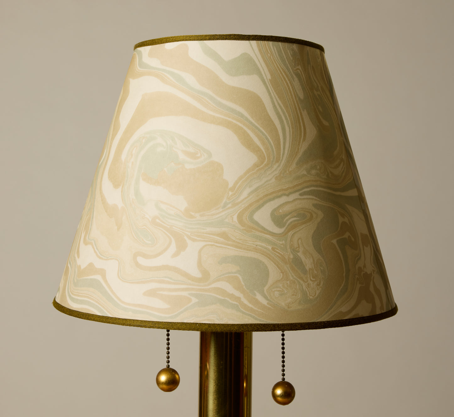 PW SUMINAGASHI BEDSIDE LAMPSHADE IN OLIVE SWIRL