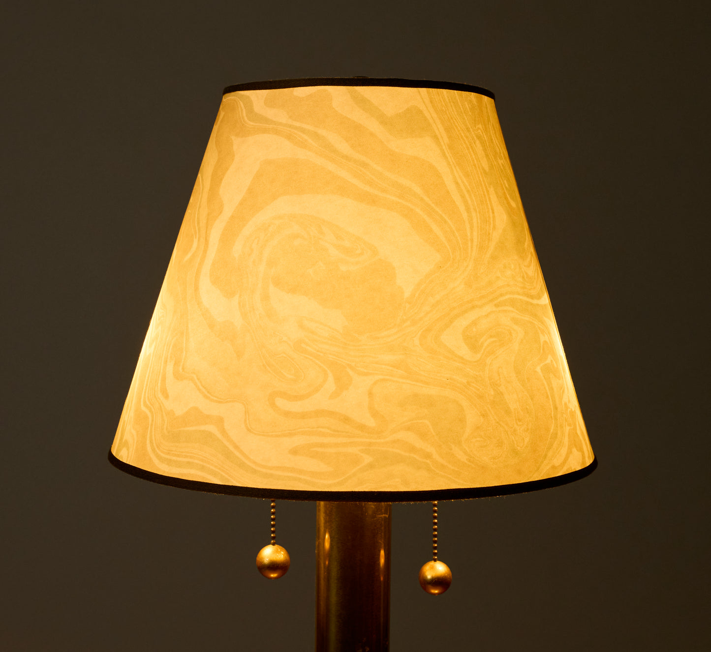 PW SUMINAGASHI BEDSIDE LAMPSHADE IN OLIVE SWIRL