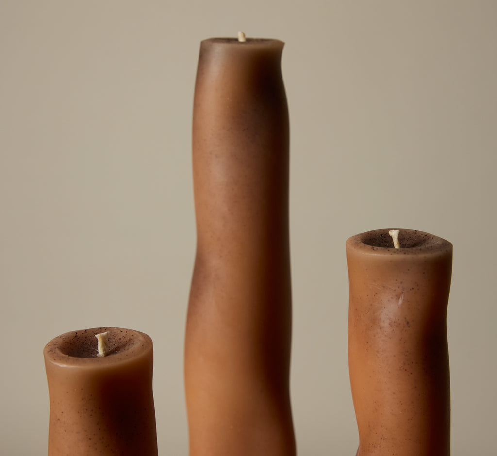 HANDS WOBBLE CANDLE SET IN BLUSH