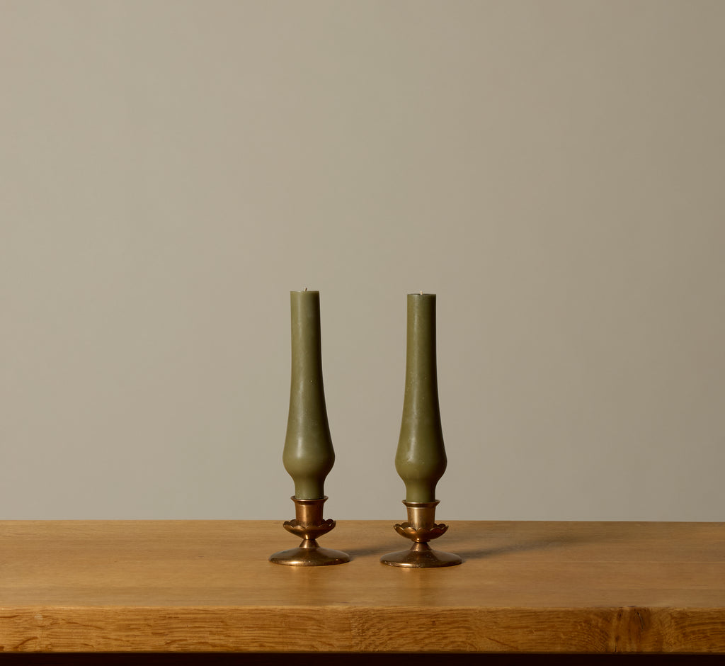 HANDS CHIMNEY SET IN KOMBU