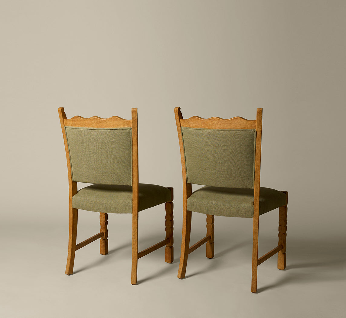 OAK DINING CHAIRS IN THE MANNER OF KJAERNULF (6)