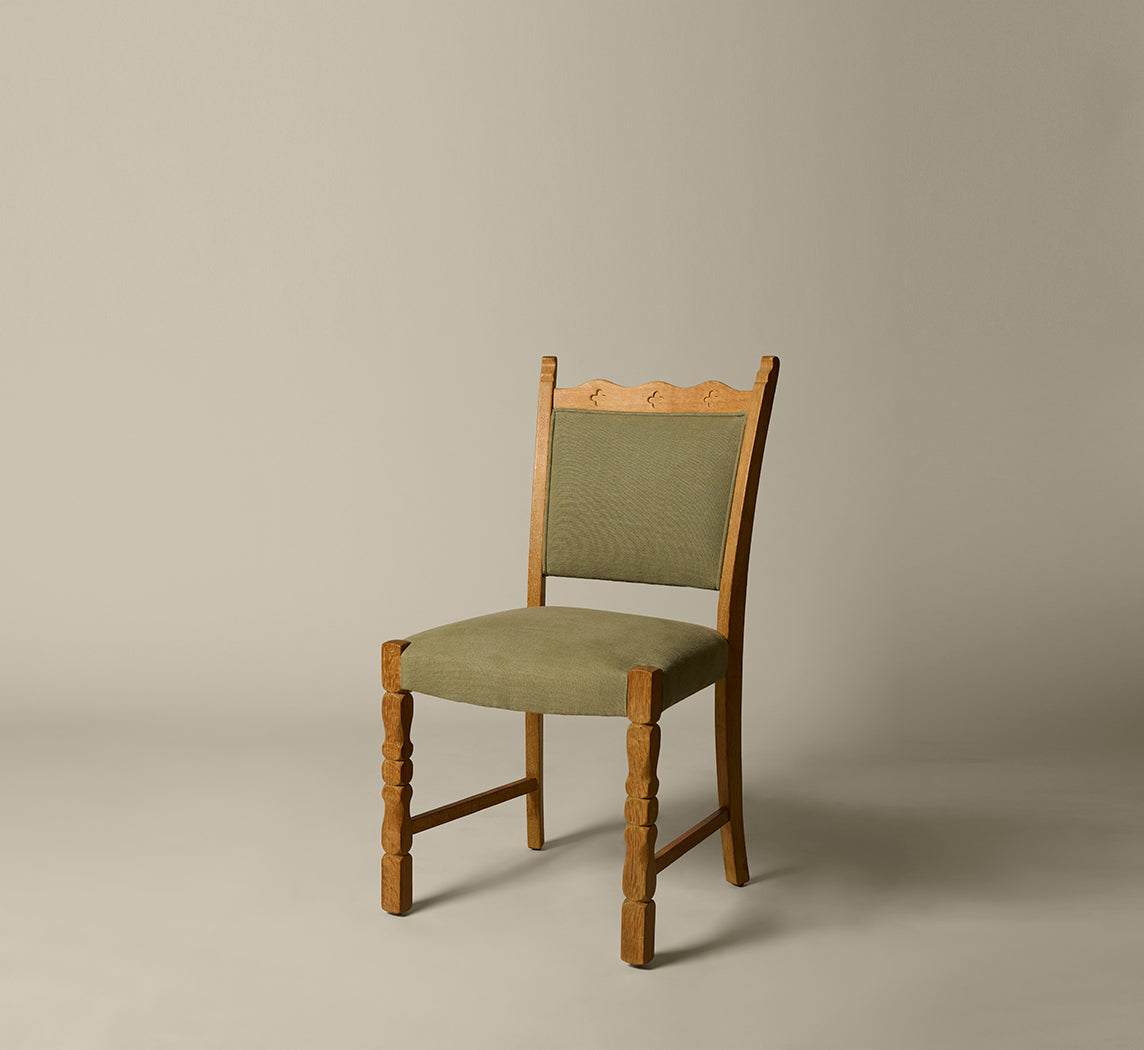 OAK DINING CHAIRS IN THE MANNER OF KJAERNULF (6)