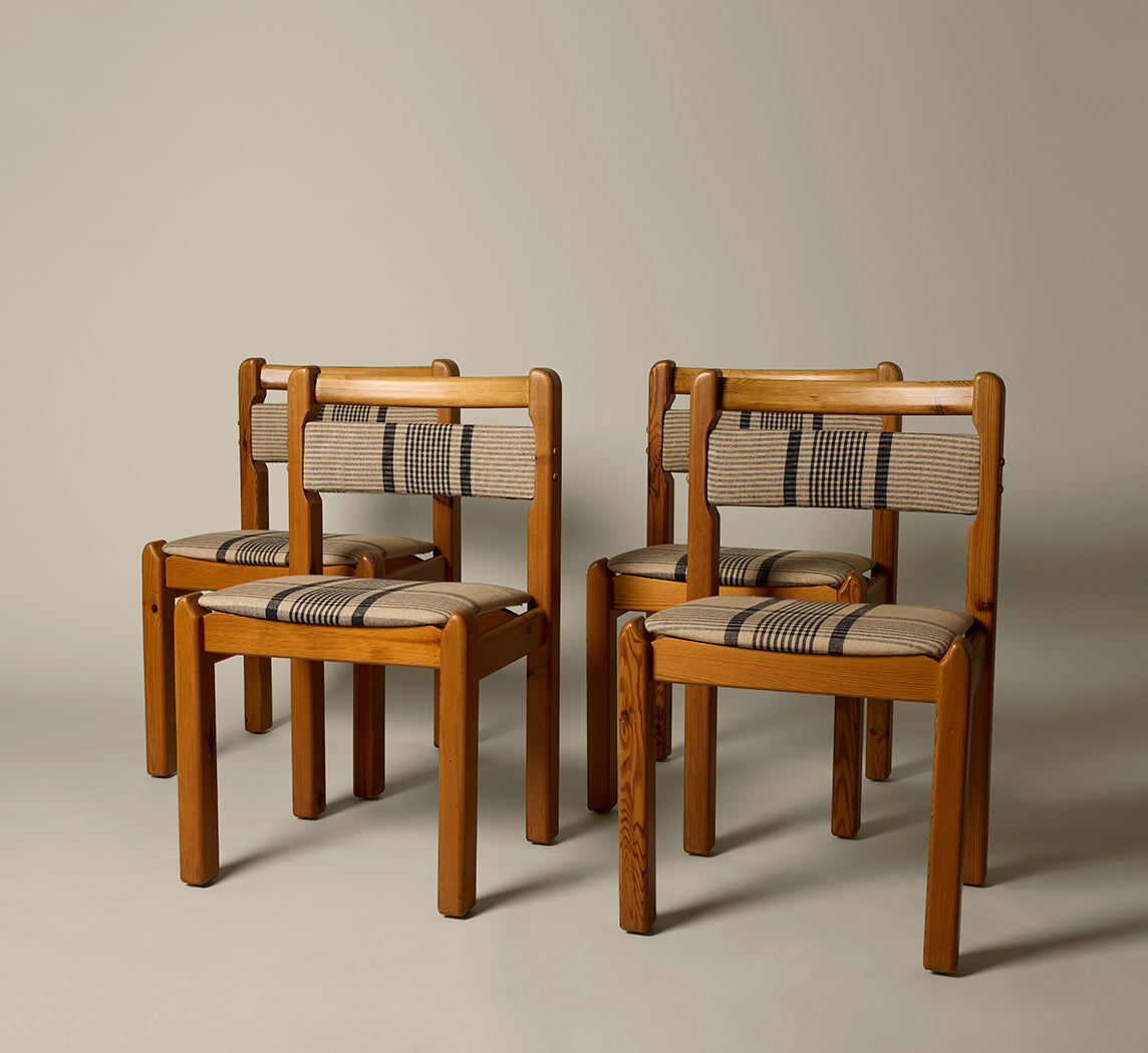 THORSO MOBELFABRIK MODEL 10 DINING CHAIRS (4)