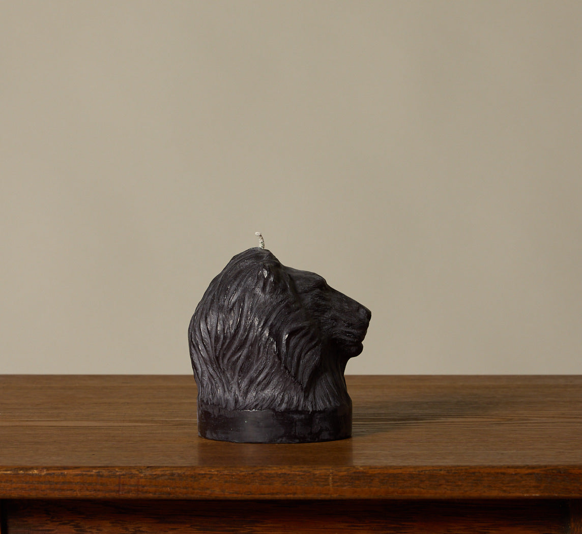 BRITISH COLOUR STANDARD ANIMAL HEAD LION CANDLE IN JET BLACK