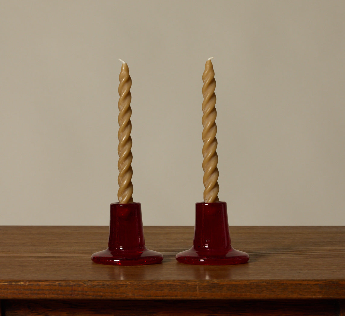 BRITISH COLOUR STANDARD GLASS CANDLEHOLDER IN GUARDSMAN RED