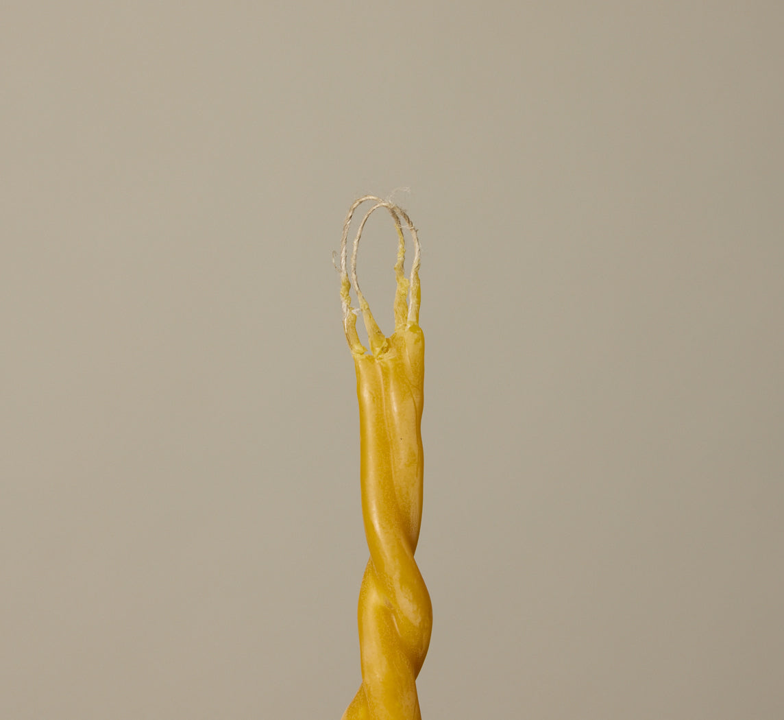 IL BUCO VITA TWISTED BEESWAX CANDLE