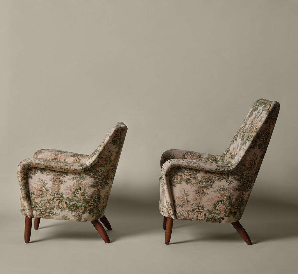 HIS AND HERS DANISH EASY CHAIRS IN THE MANNER OF FRITS HENNINGSEN