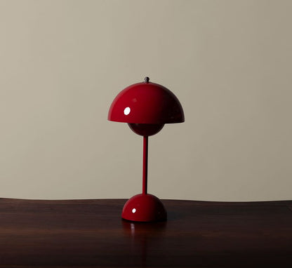 FLOWERPOT PORTABLE TABLE LAMP VP9 IN VERMILION RED