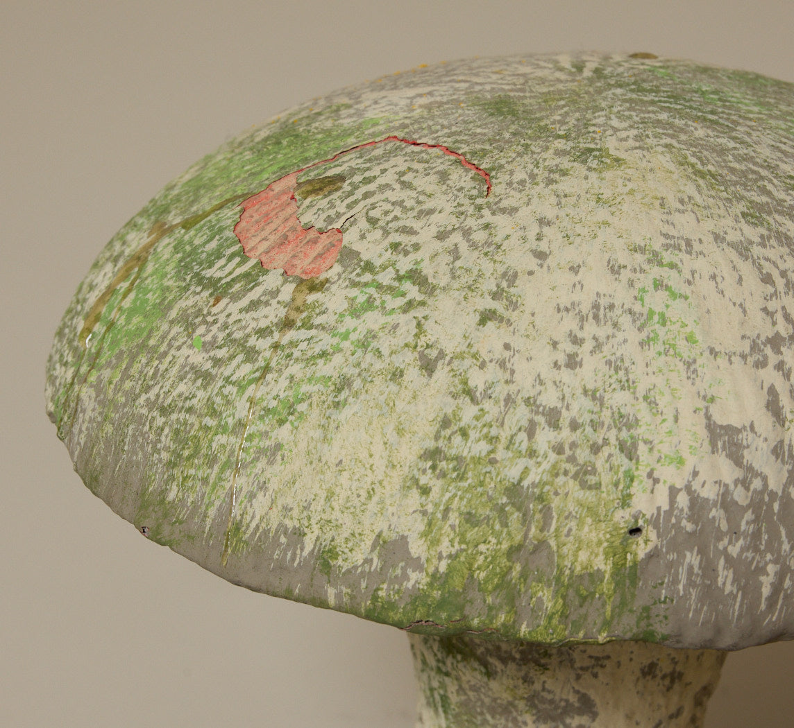 PAIR OF 1960S CEMENT MUSHROOM GARDEN SCULPTURES