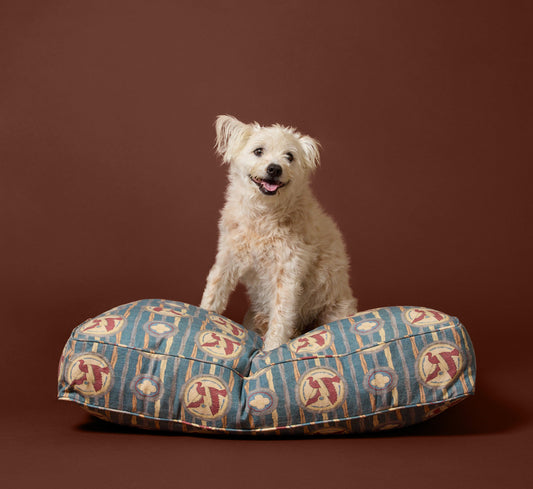 PIERCE & WARD DOG BED IN IBIS FRESCO (MULTIPLE SIZES)