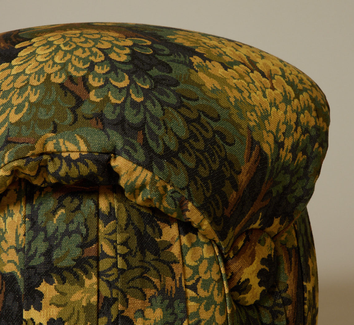 20TH CENTURY POUF IN SUNFLOWER WHIDBEY