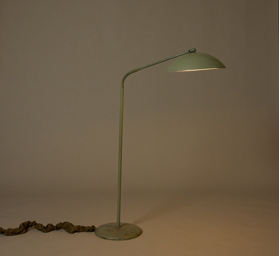 1940S ENAMELED FLOOR LAMP BY KURT VERSEN