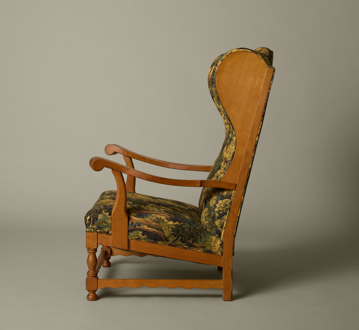 FRITZ HANSEN DANISH OAK WINGBACK CHAIR