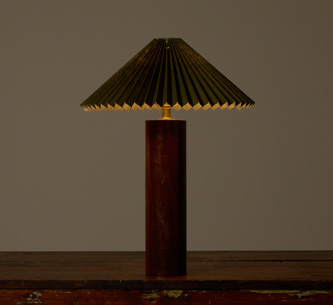 1960S DANISH ROSEWOOD TABLE LAMP WITH OLIVE PLEATED SHADES