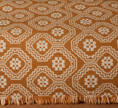 CERPA BLANKET IN MARIGOLD 94" X 106"