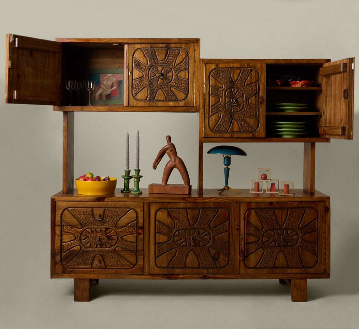 20TH CENTURY CARVED WOOD BRUTALIST CREDENZA