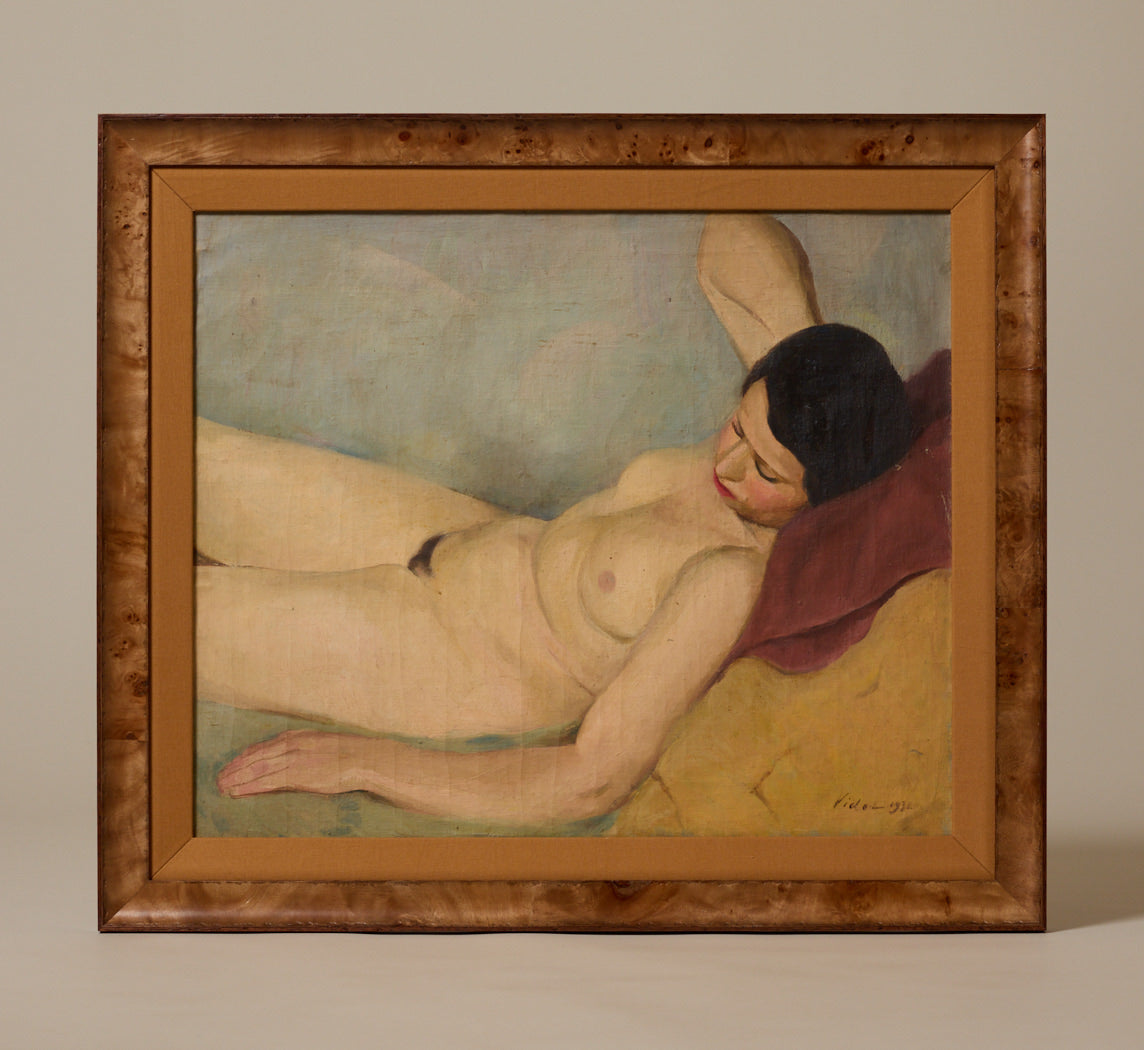 1930S NUDE STUDY OF A WOMAN IN STILLNESS