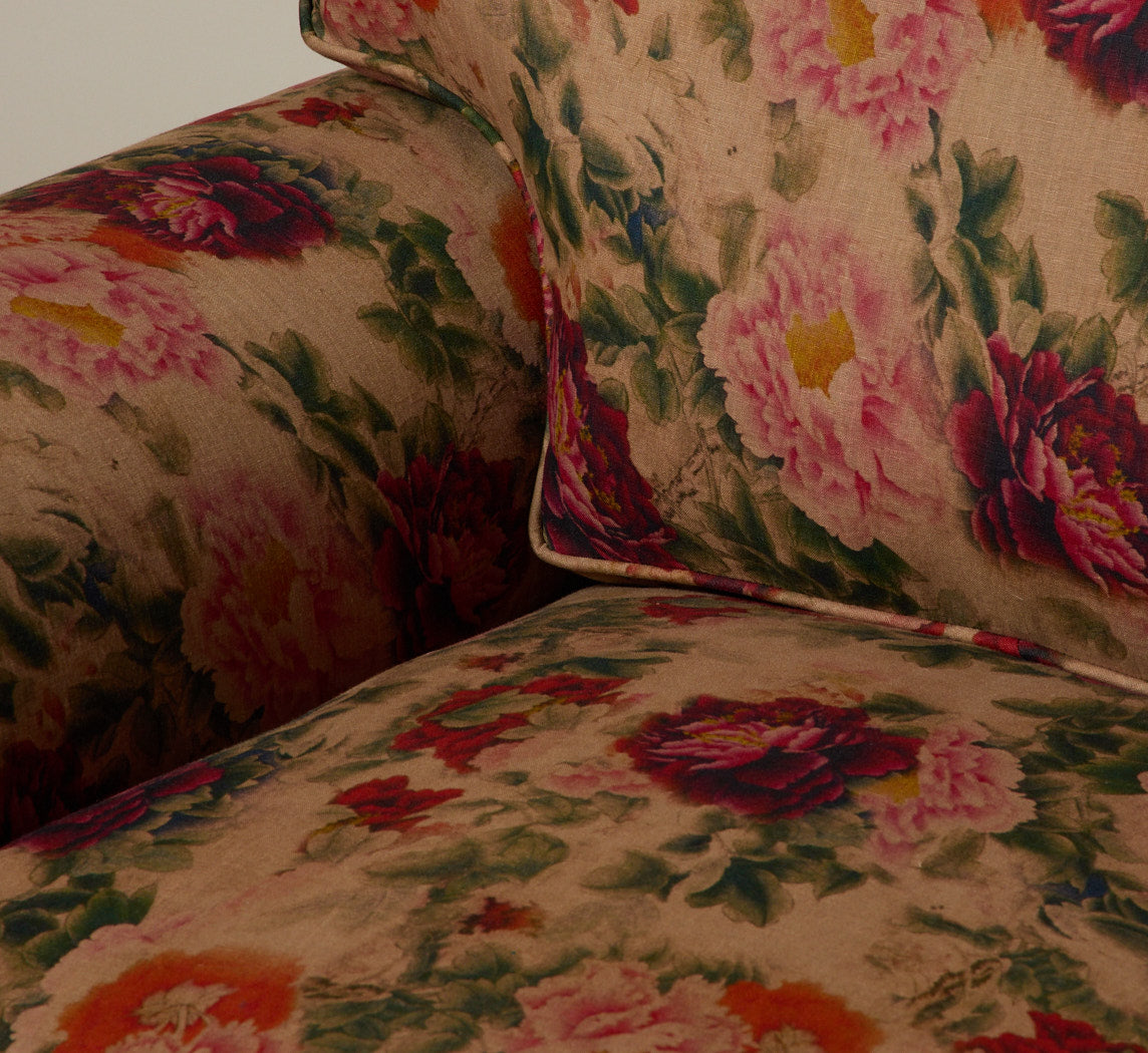 PAIR OF POSTMODERN OVERSIZED LOUNGE CHAIRS IN FLORAL
