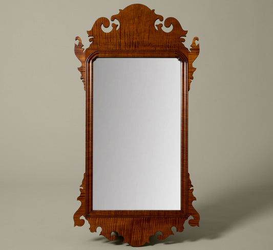 18TH CENTURY CHIPPENDALE MAPLE MIRROR