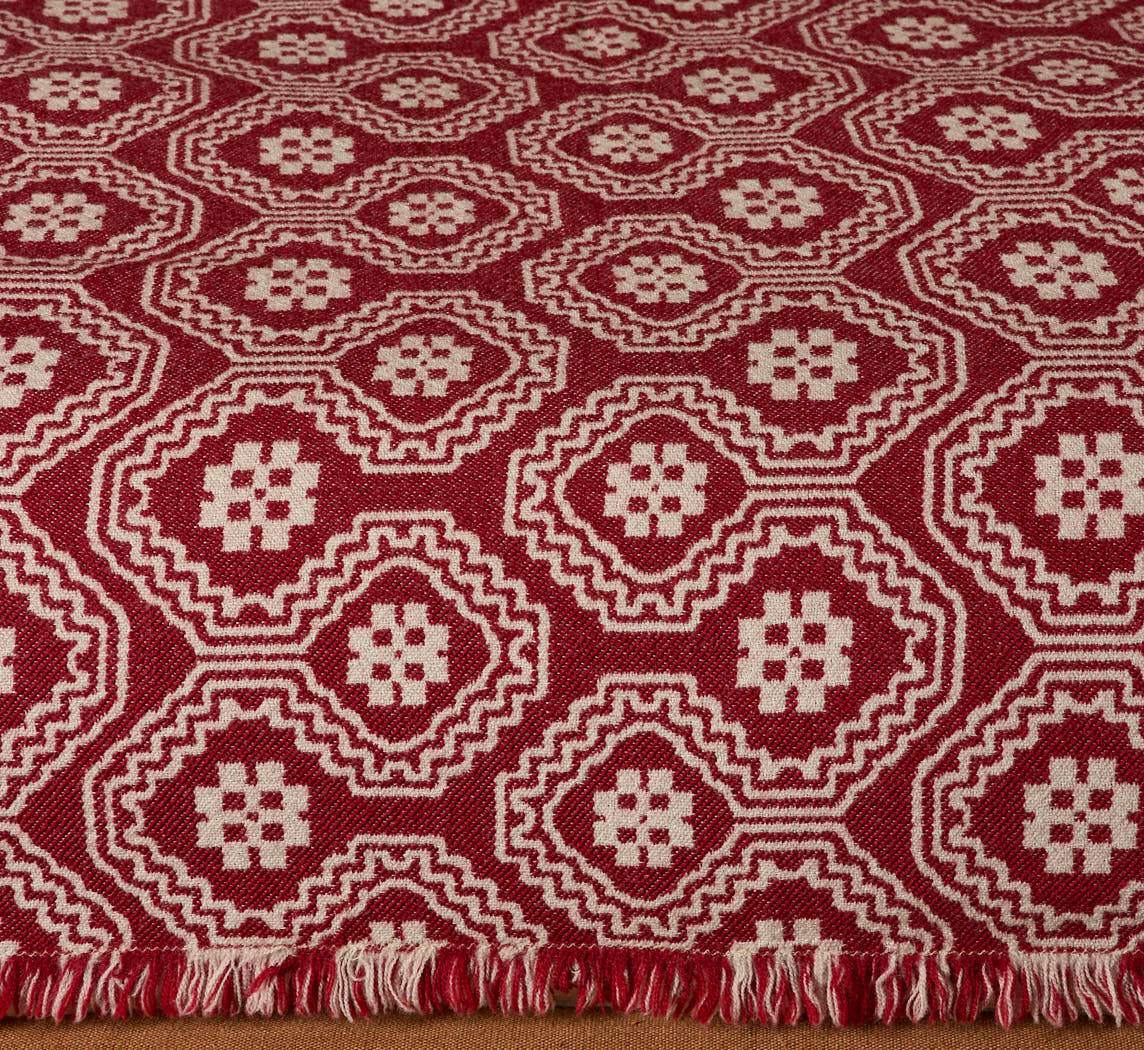 CERPA BLANKET IN CRIMSON RED 94" X 106"