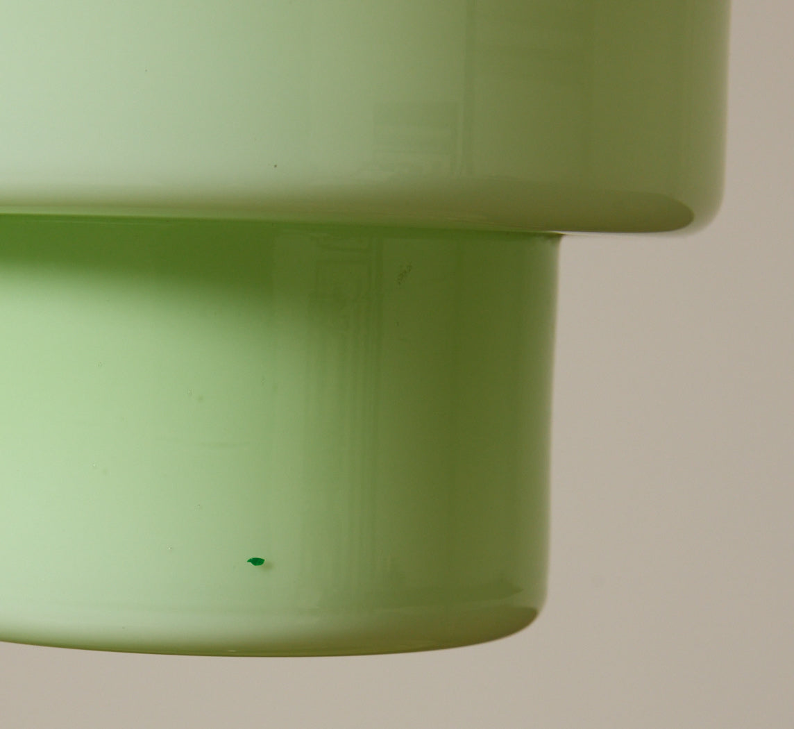 ART DECO OPALINE GLASS TABLE LAMP