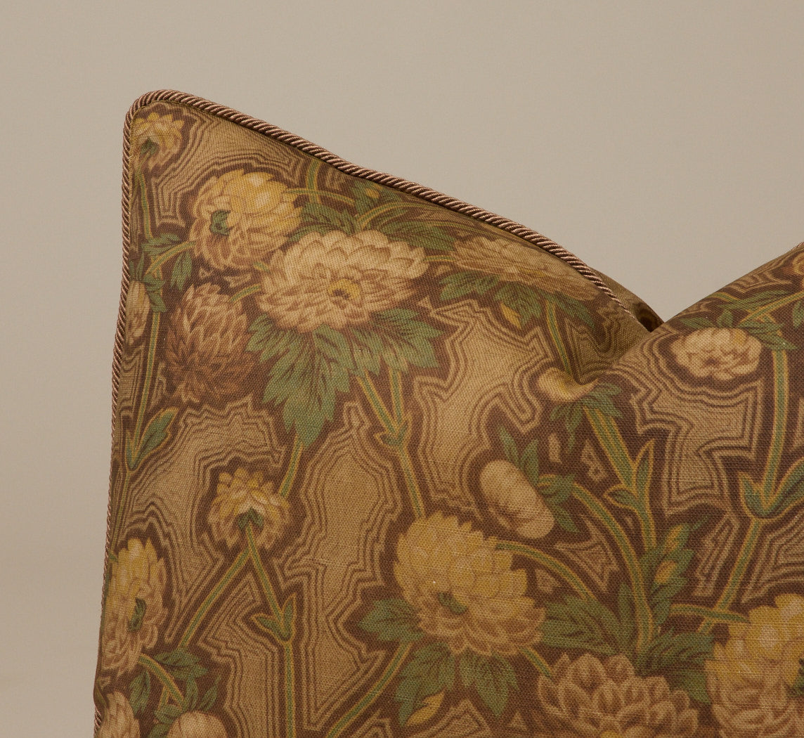 THE CHRYSANTHEMUM PILLOW