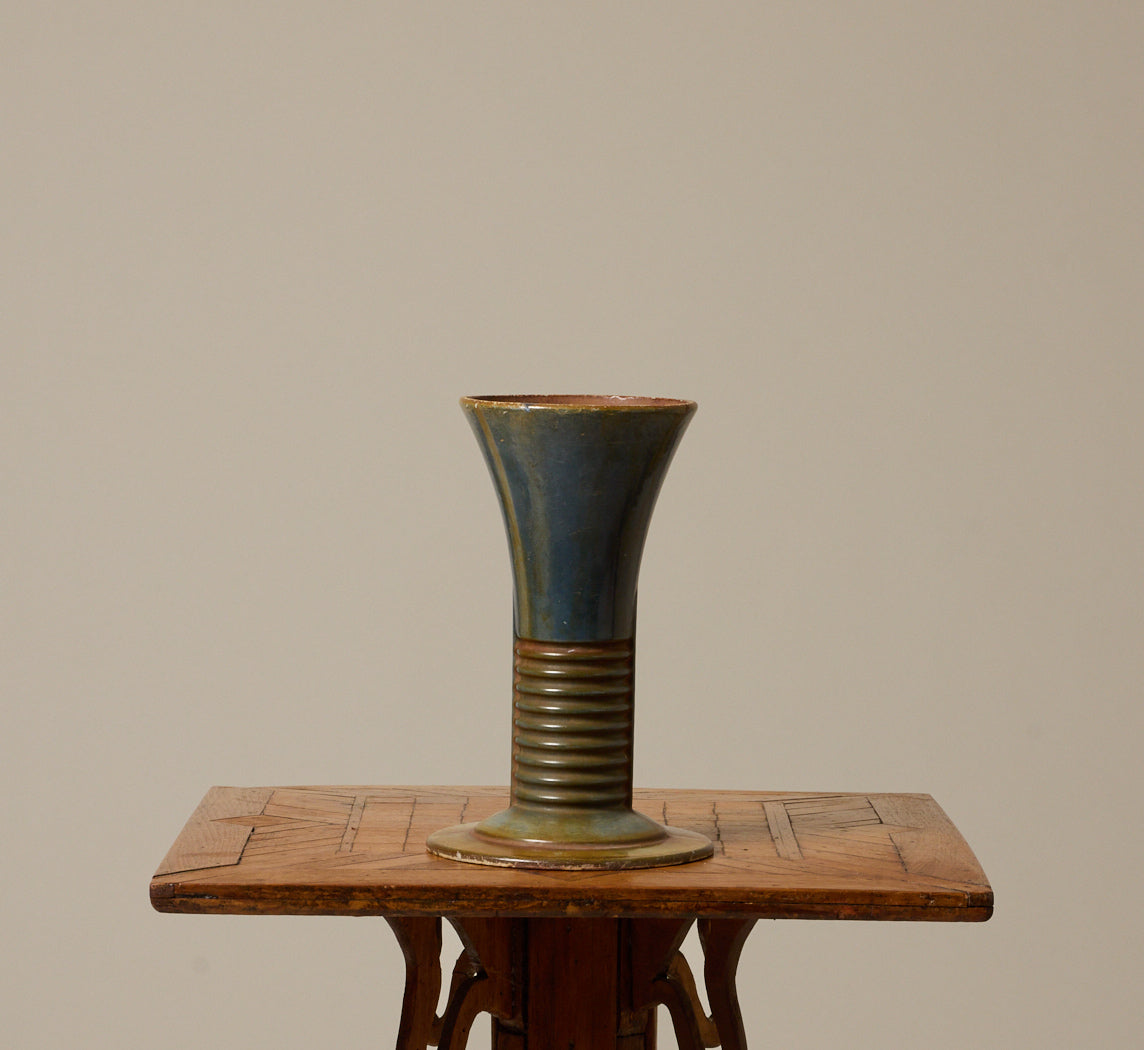 1930S FRENCH CAST IRON TULIP VASE