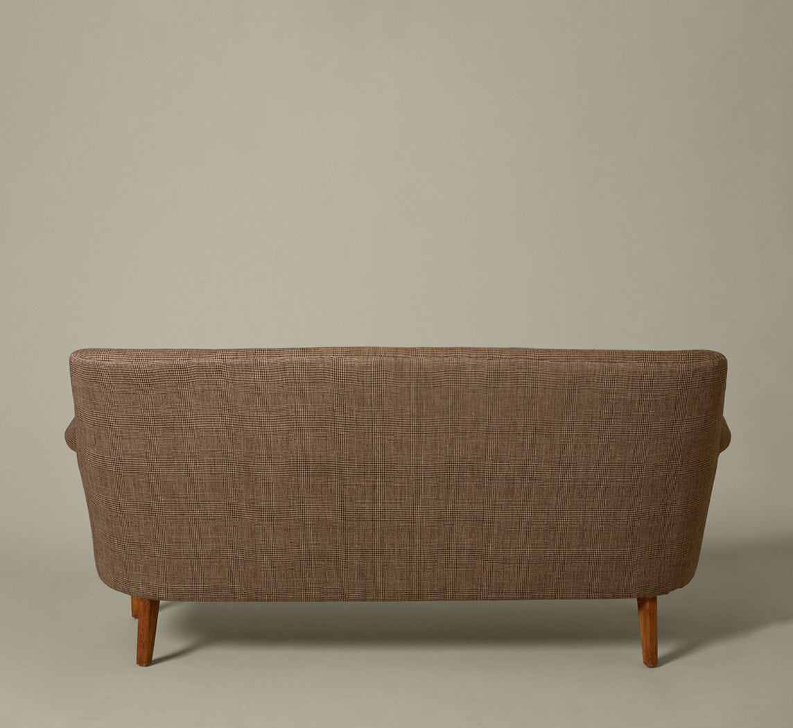 1950S KURT OLSEN STYLE DANISH TEAK SOFA