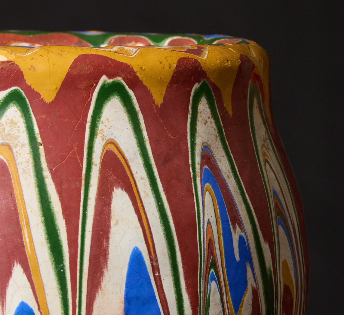 EARLY 20TH CENTURY MARBLED STONEWARE VASE