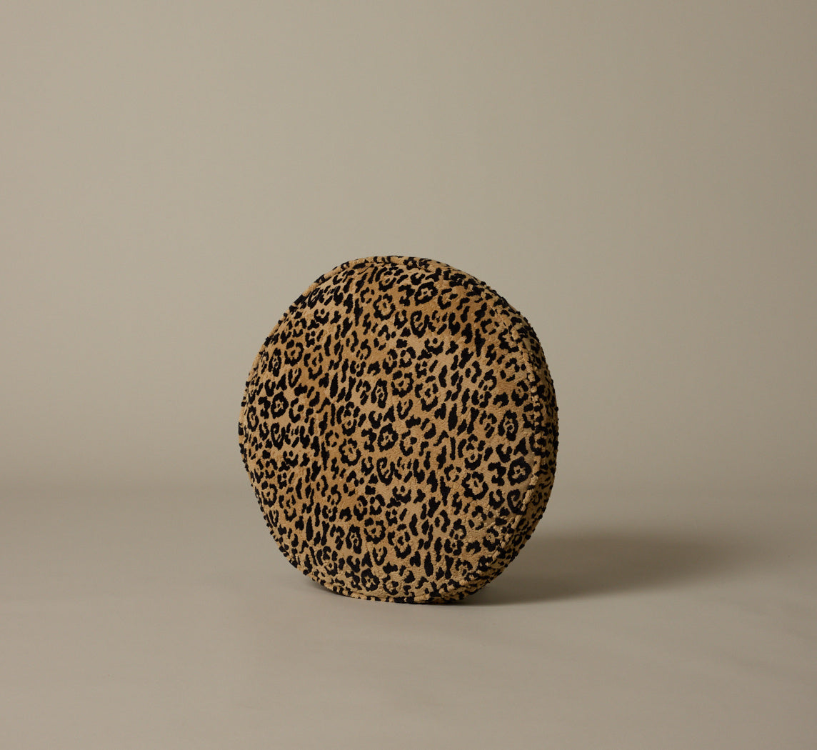 THE FAUSTO DISC PILLOW