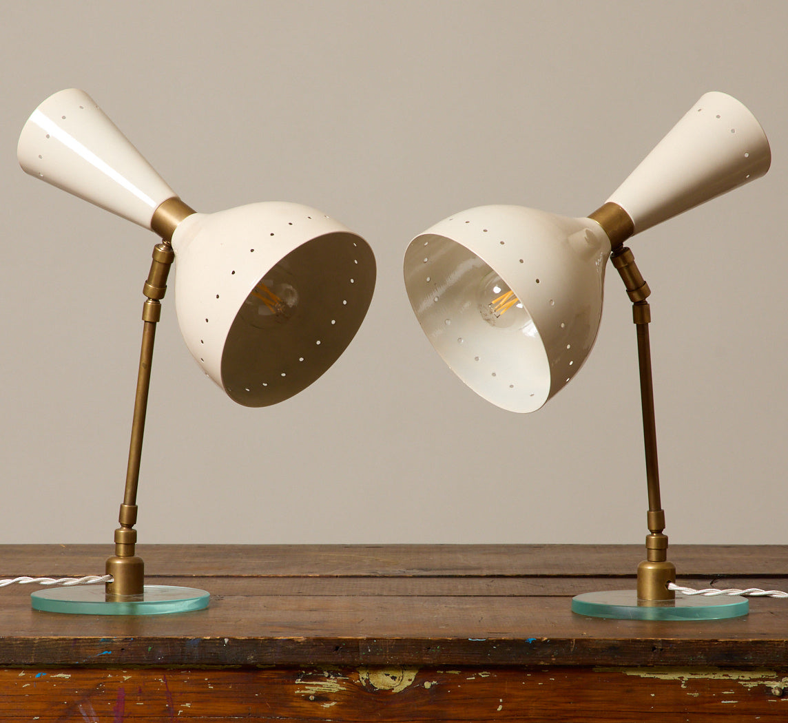 PAIR OF 1950S ITALIAN WHITE ENAMEL DIABLO TABLE LAMPS