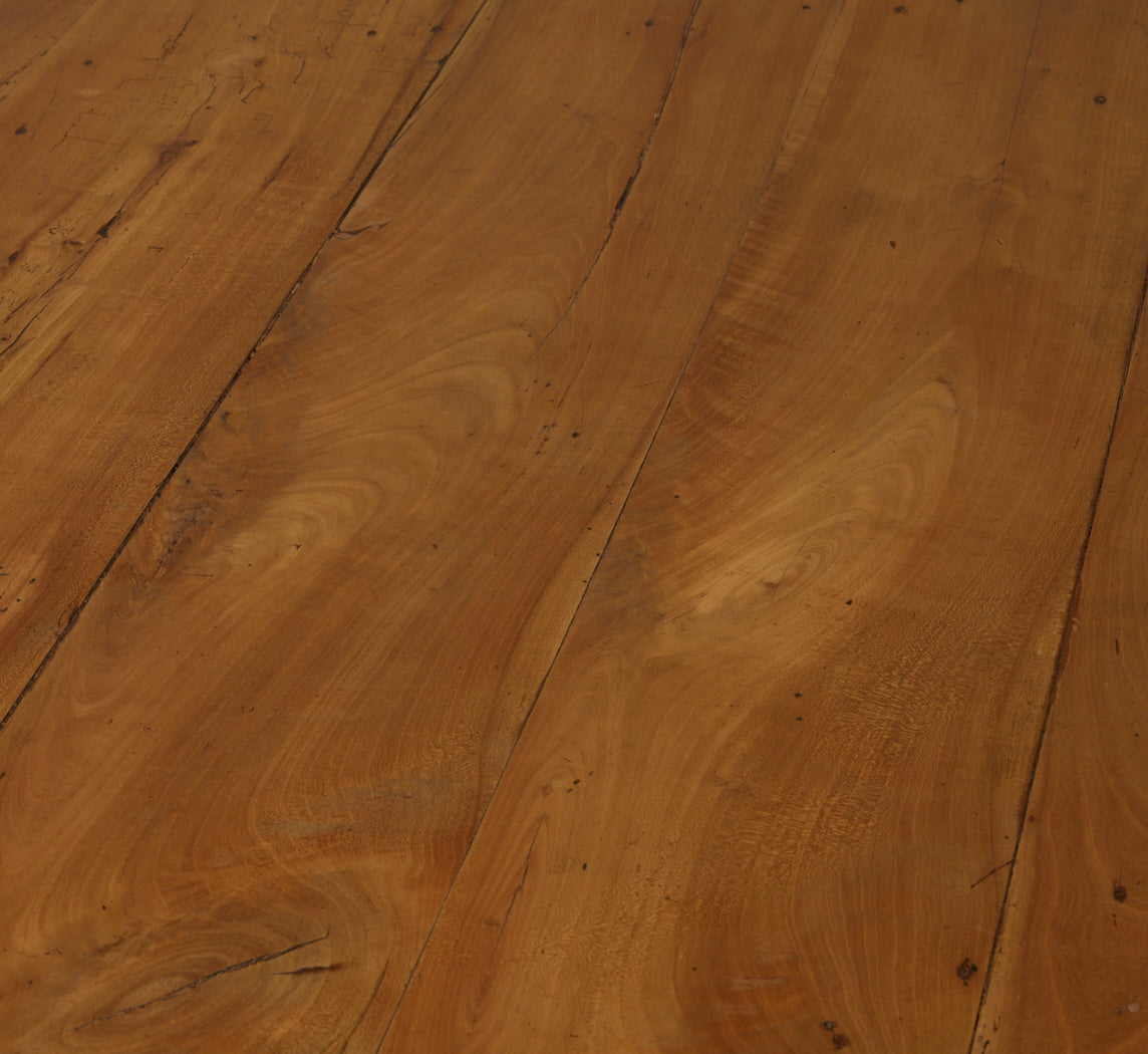 PRIMITIVE CHERRY PLANK COFFEE TABLE