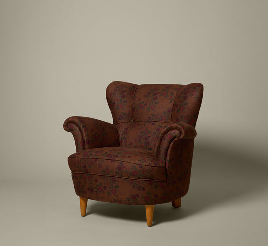 1930S WINGBACK LOUNGE CHAIR IN SPRING VINE FLORAL