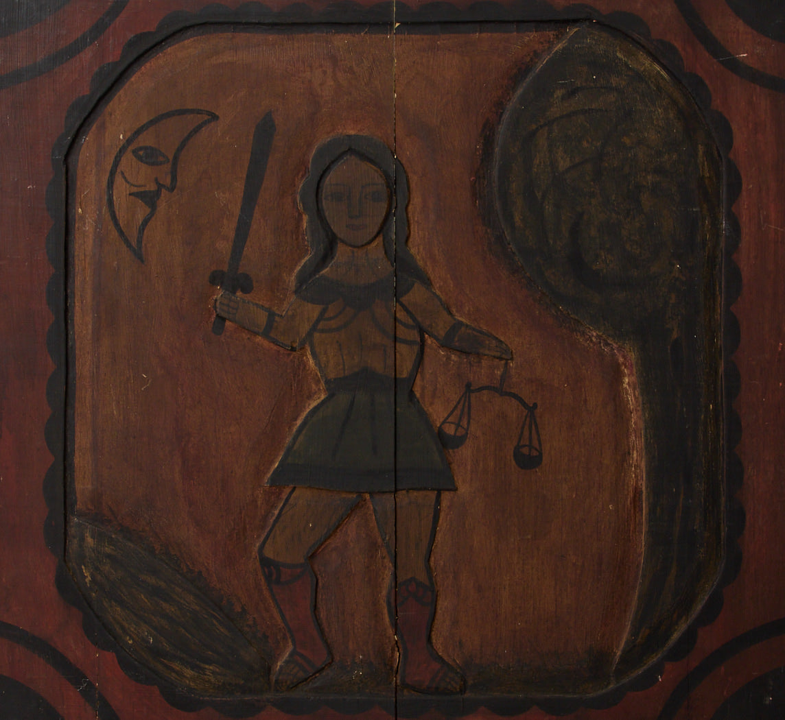 ANTIQUE FOLK ART WARRIOR WOODEN WALL PLAQUE