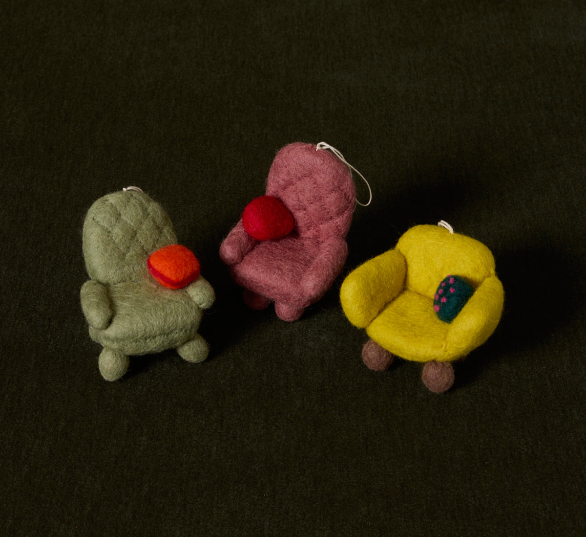 FELTED WOOL CHAIR ORNAMENT IN SAGE